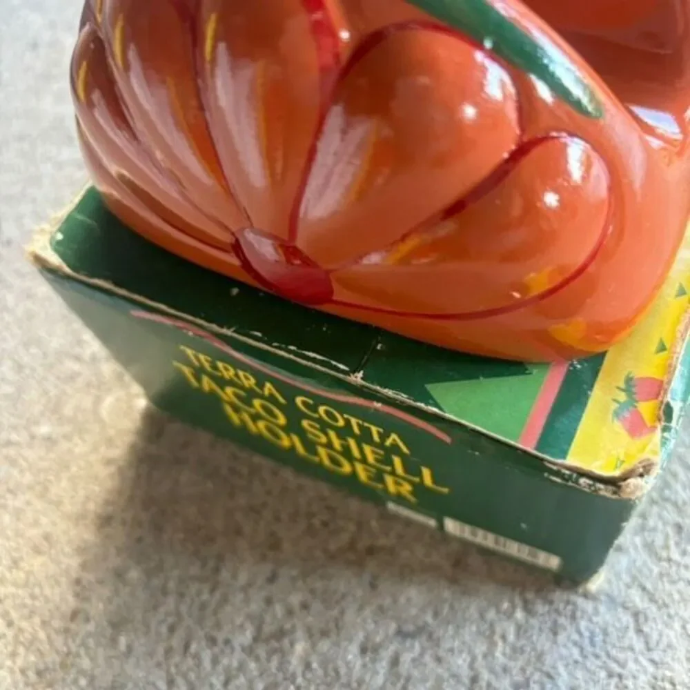 Giftco Chili Pepper Taco Shell Holder *New*